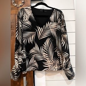 White House Black Market Blouse